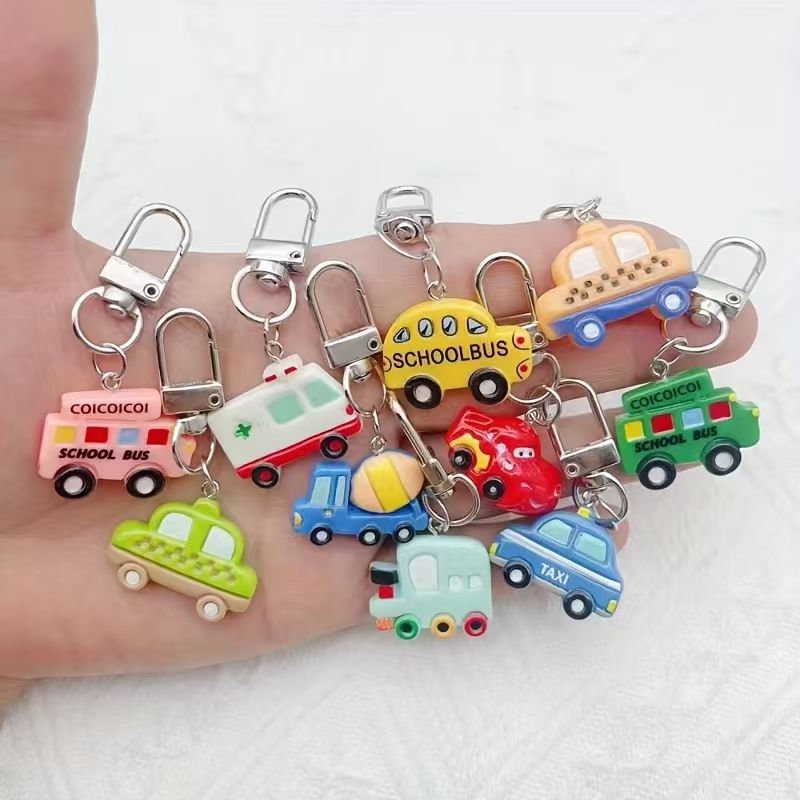 10 قطع من سلسلة مفاتيح السيارة - مراجعة Car Accessories وسعره