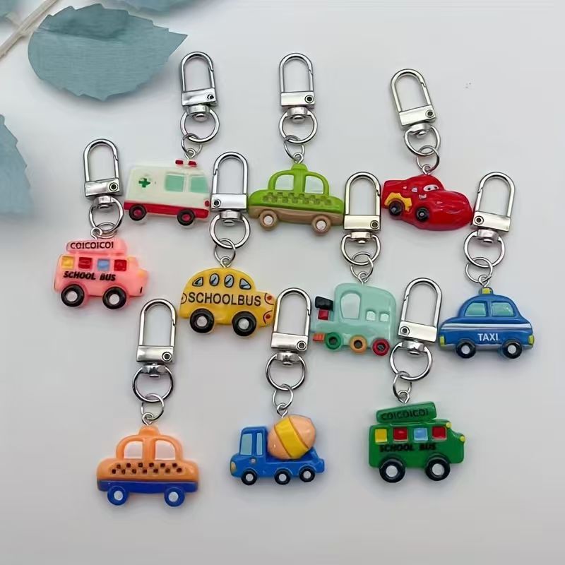 10 قطع من سلسلة مفاتيح السيارة - مراجعة Car Accessories وسعره